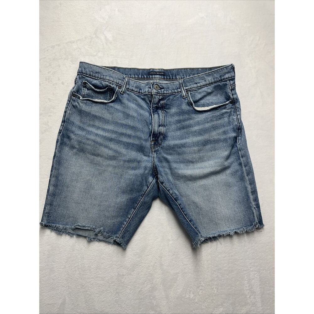 Lucky Jeans Denim Shorts Women’s‎ Plus Size 24/38 Light Blue Raw Hem